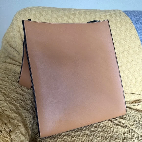 Kyra + Kenja Lainey Tote Bag - Picture 4 of 7